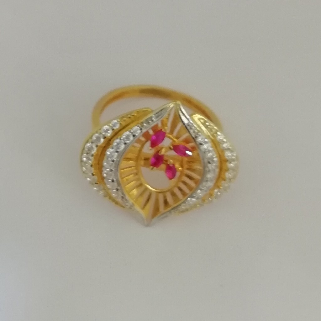 916 gold fancy pink colour stone ladies ring