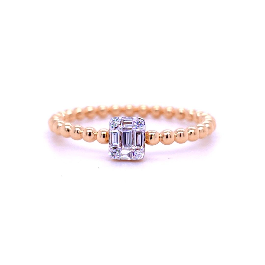 Kurtika diamond ring