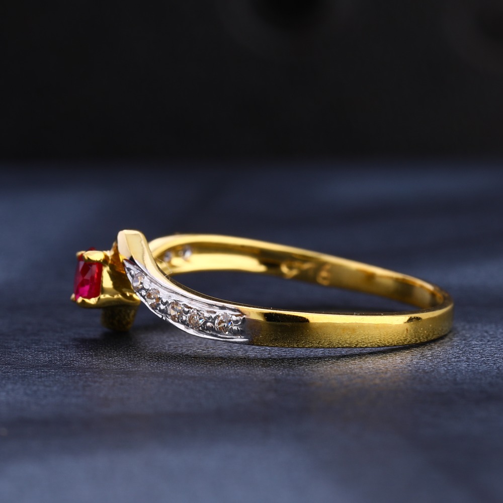 22KT CZ Hallmark Designer Women's Gold Ring LR1094