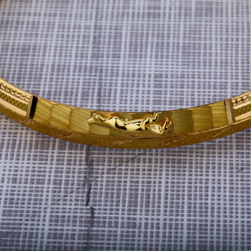 Mens 916 Gold Jaguar Punjabi Kada Bracelet-MPKB01