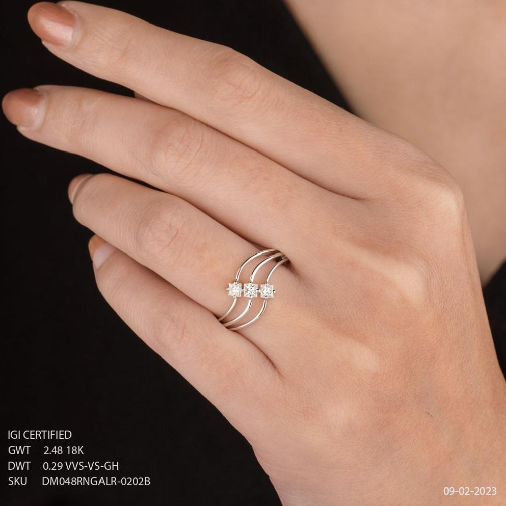 18k white gold triple line diamond ring