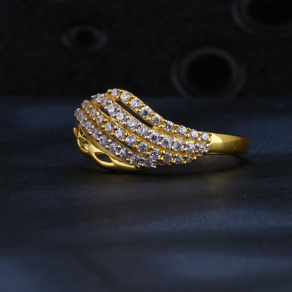 22CT CZ Gold Designer Ladies Ring LR1516