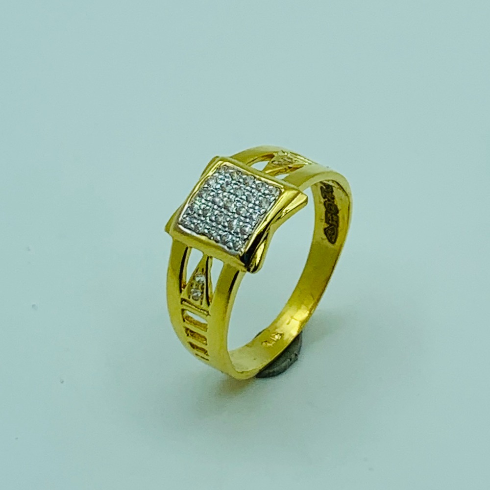 22ct gold gents ring