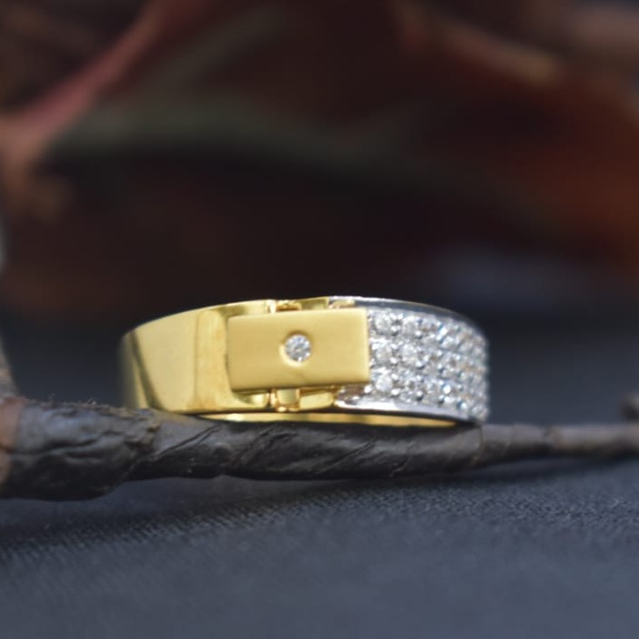 916 Gold CZ Fancy Ring MK-R08