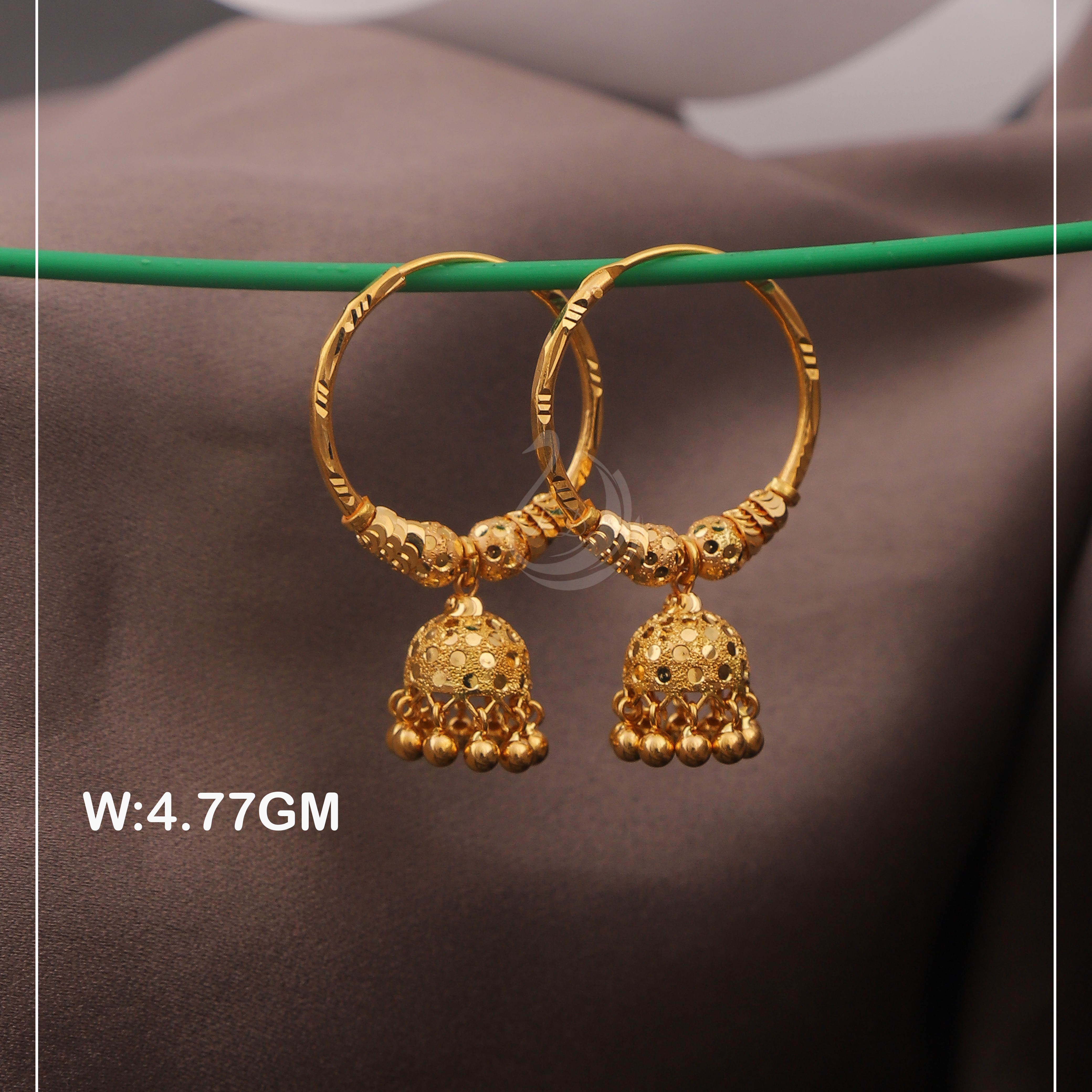 916 Gold Dazzling Jumkha Bali Earring