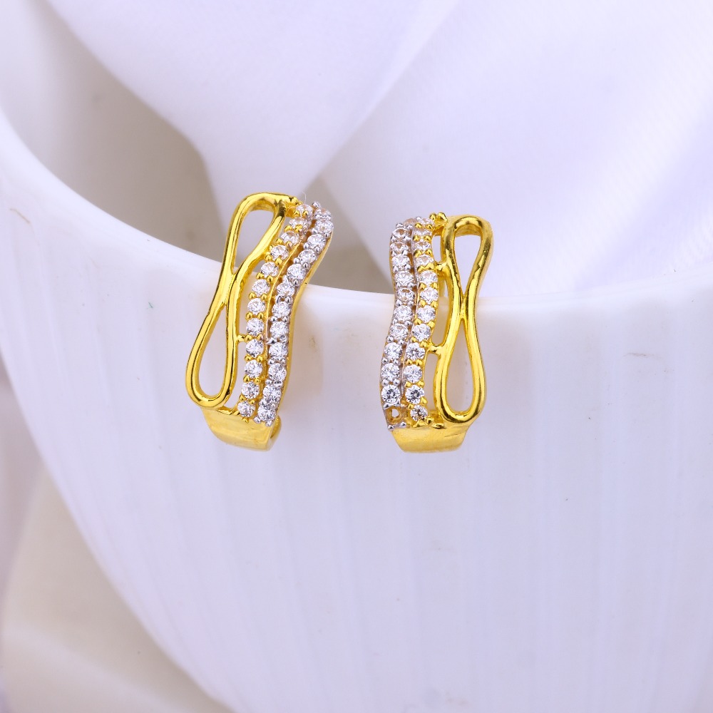 gold earring 22k plain yellow gold jewellery.