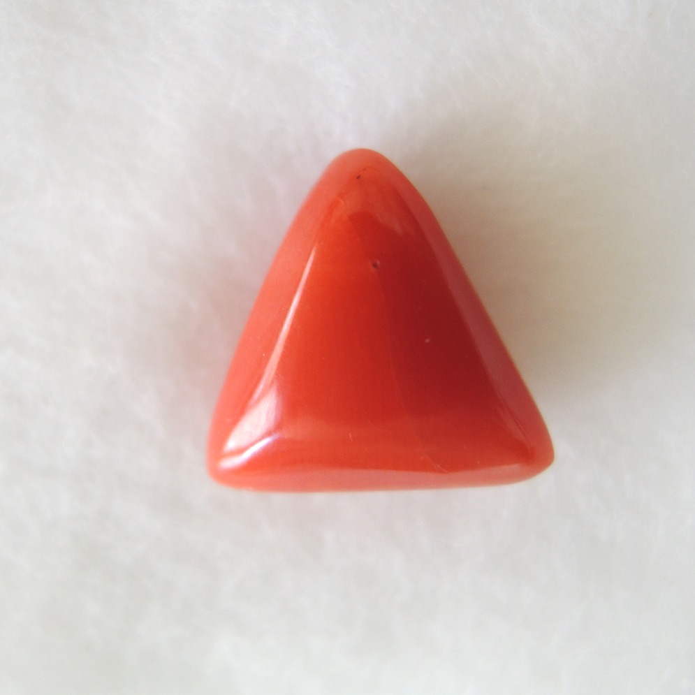 6.30ct triangle natural red-coral (mungaa) KBG-C36