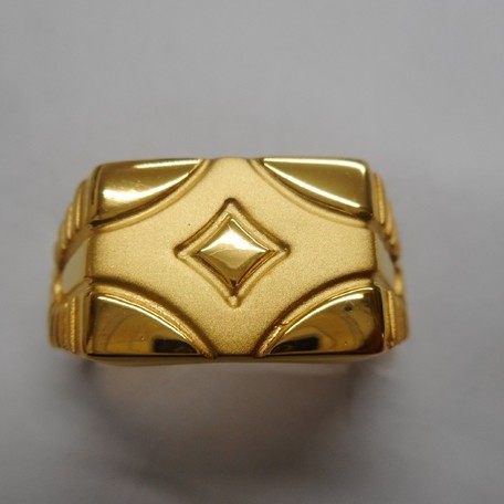 Rskgoldjewelz 22kt hallmark gold rings (men) | Mens gold rings, Gents gold  ring, Men's wedding rings