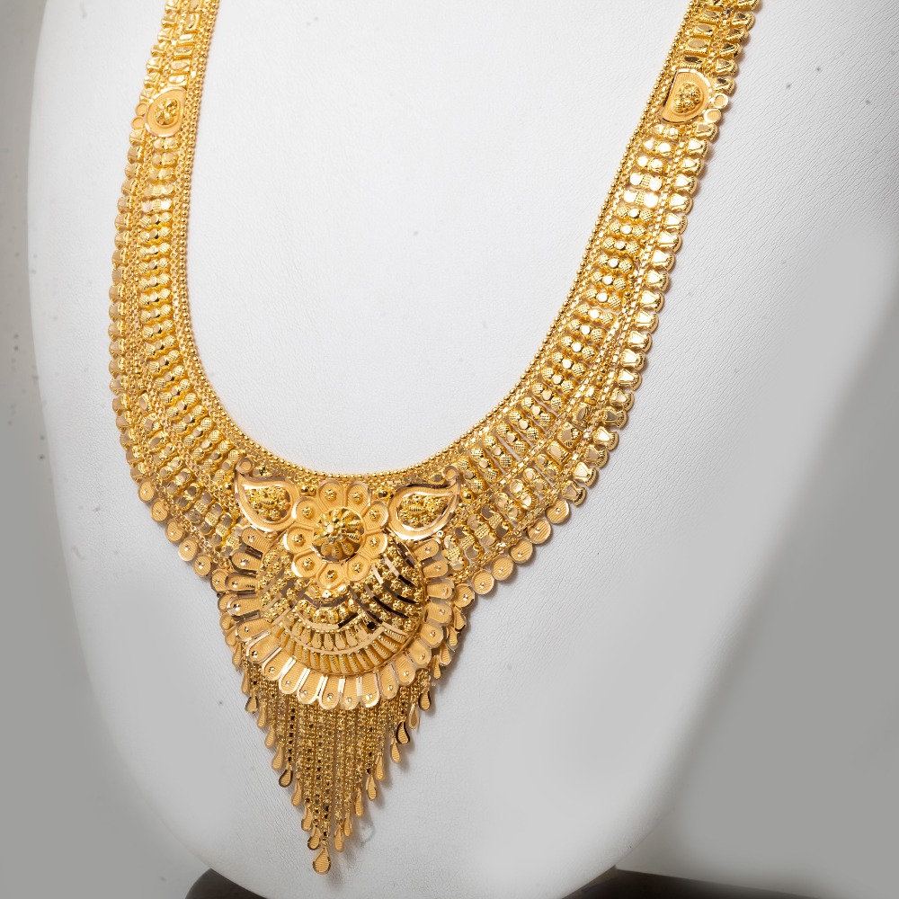 916 gold elegant design necklace