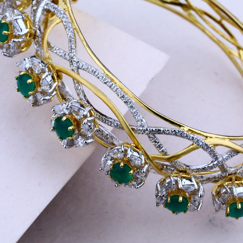 Ladies 18K Gold Italian Kada-LIB22