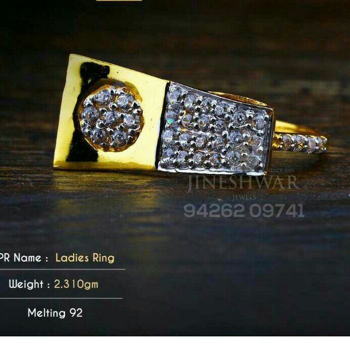 Attractive Cz Fancy Ladies Ring LRG -0096