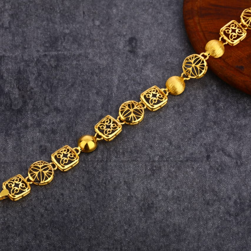 916 Gold Ladies Hallmark Classic Bracelet LPBR76