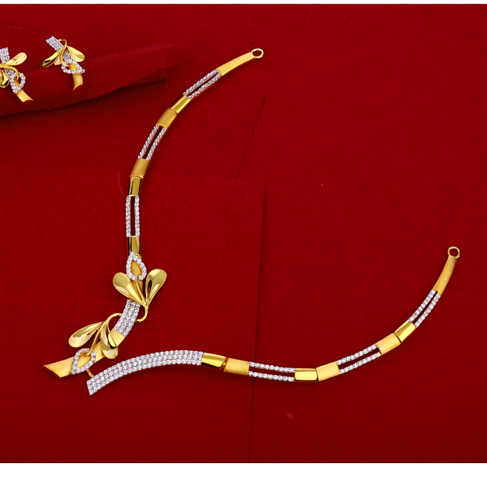 916 Gold Hallmark Fancy Women's Necklace Set LN225