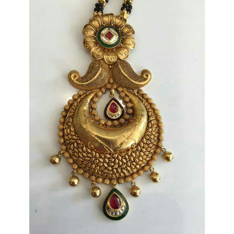 Manufacturer of 22kt gold ladies 