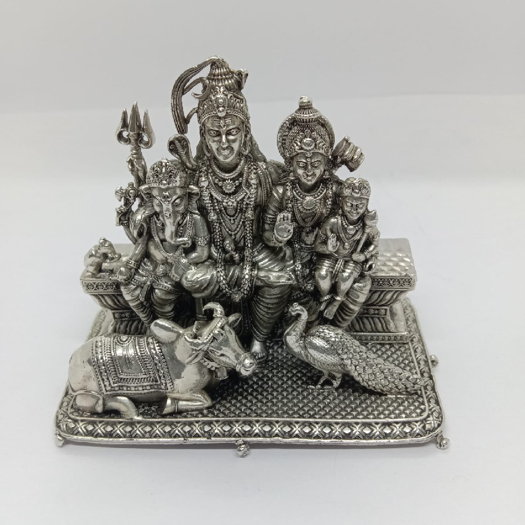 Pure silver idol of shiv pariwar in antique polish