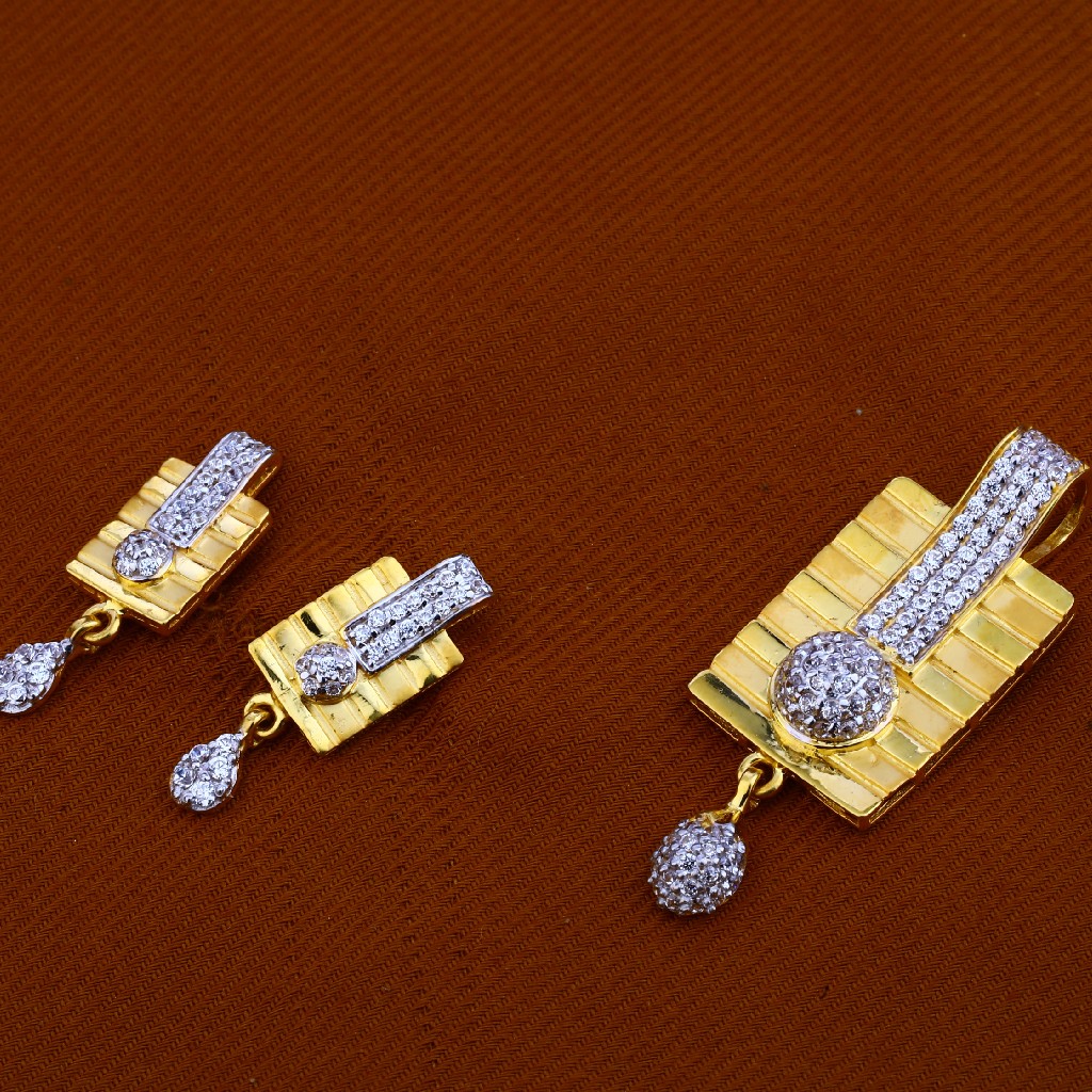 22Ct Gold Exclusive Cz Pendant Set FPS86