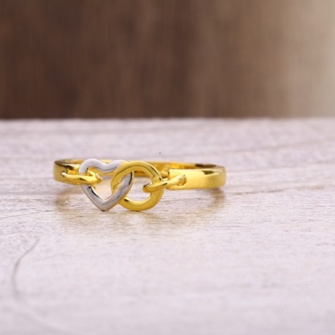 Buy 22Kt Plain Gold Growing Leaf Design Ladies Ring 97VM1251 Online from  Vaibhav Jewellers