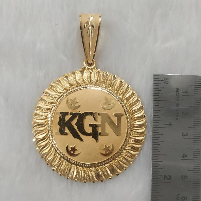 916 Gold Fancy Gent's Pendant
