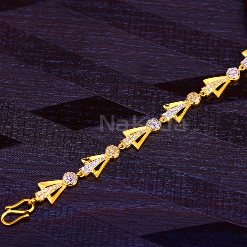 916 Gold Ladies Stylish Bracelet LB478