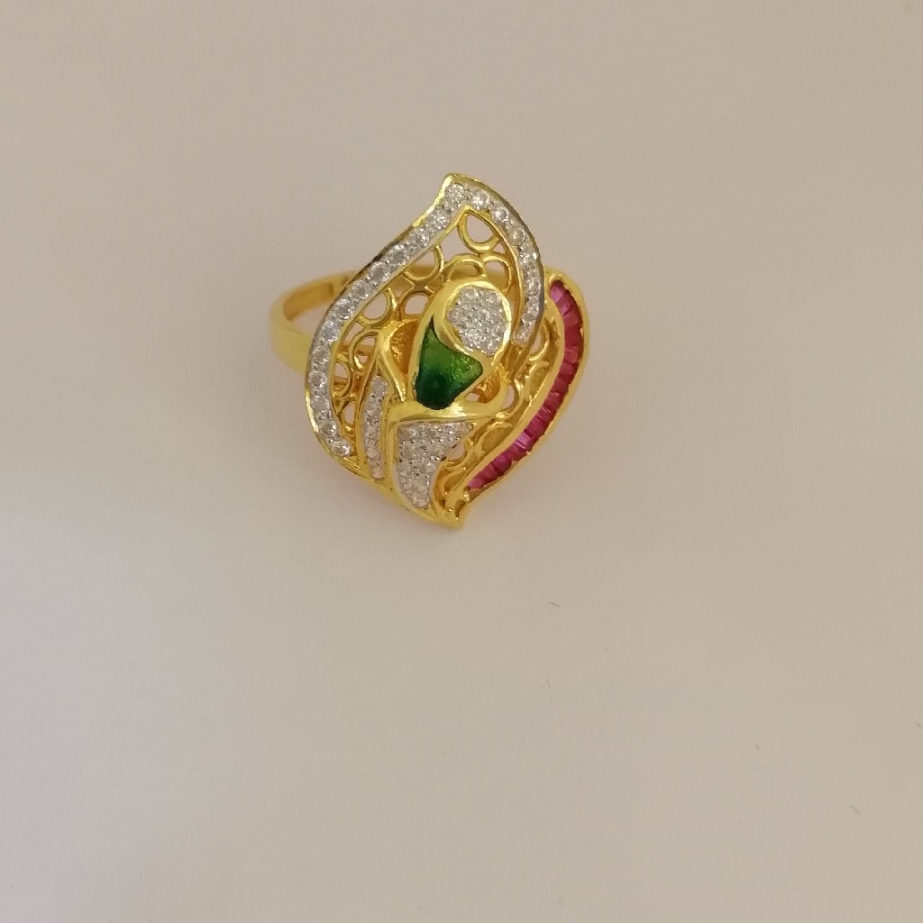 916 gold Red and green colour stone fancy ladies ring