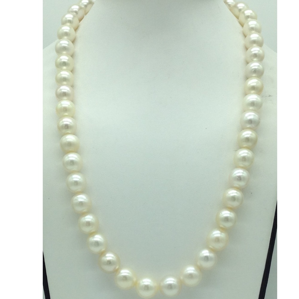 White round south sea pearls strand jpm0411