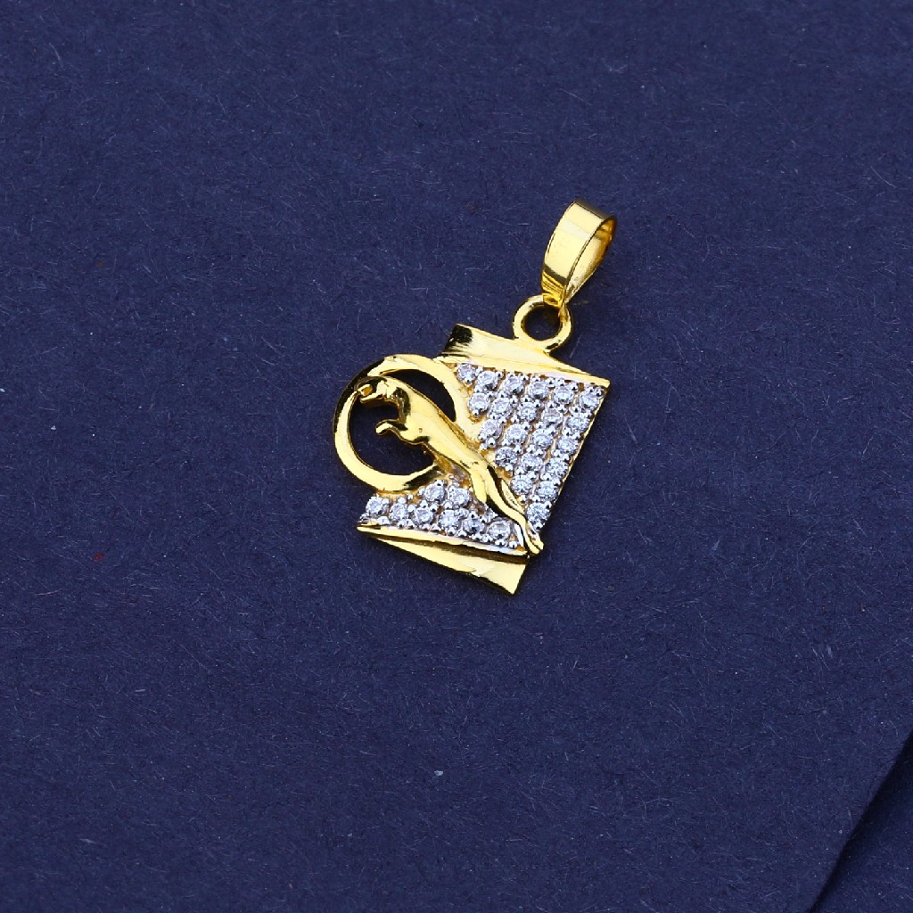 916 Gold Jaguar Design Pendant MFP15