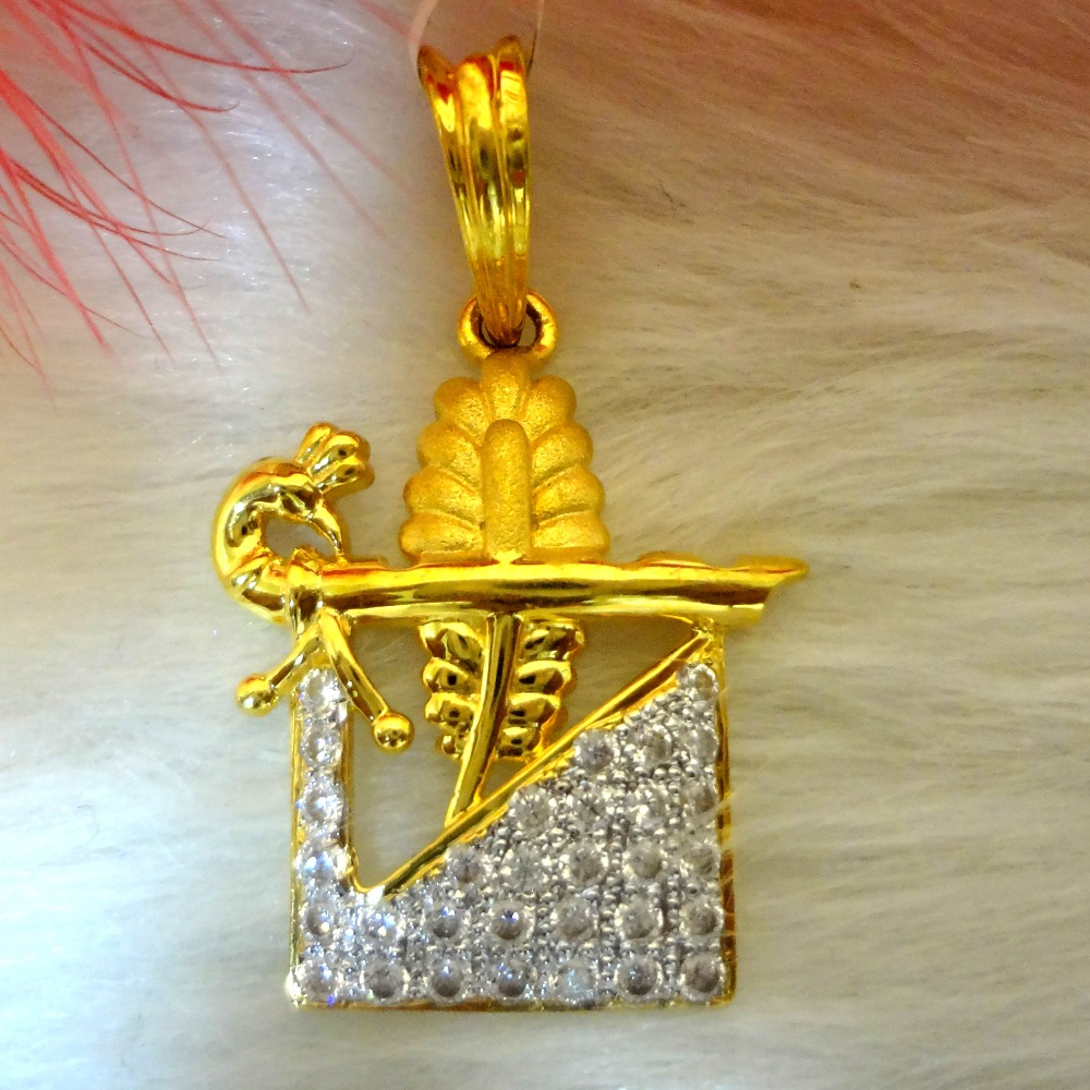 kanha bansari and peacock design 22kt pendant