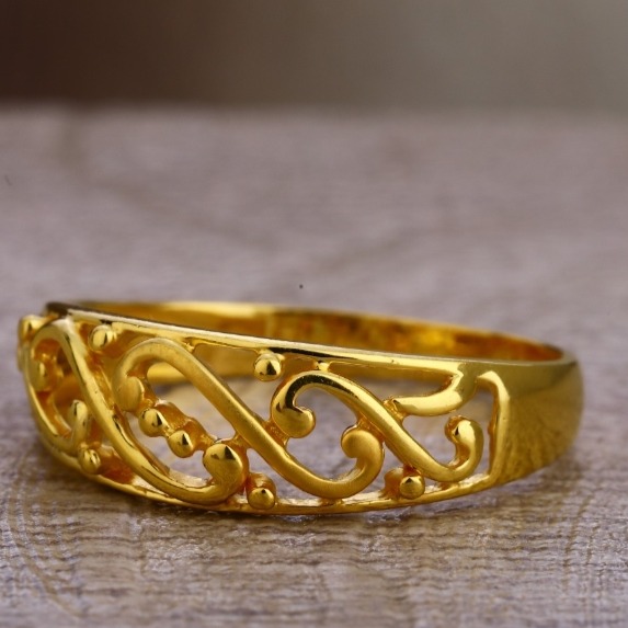 22 carat gold designer plain ladies rings RH-LR630