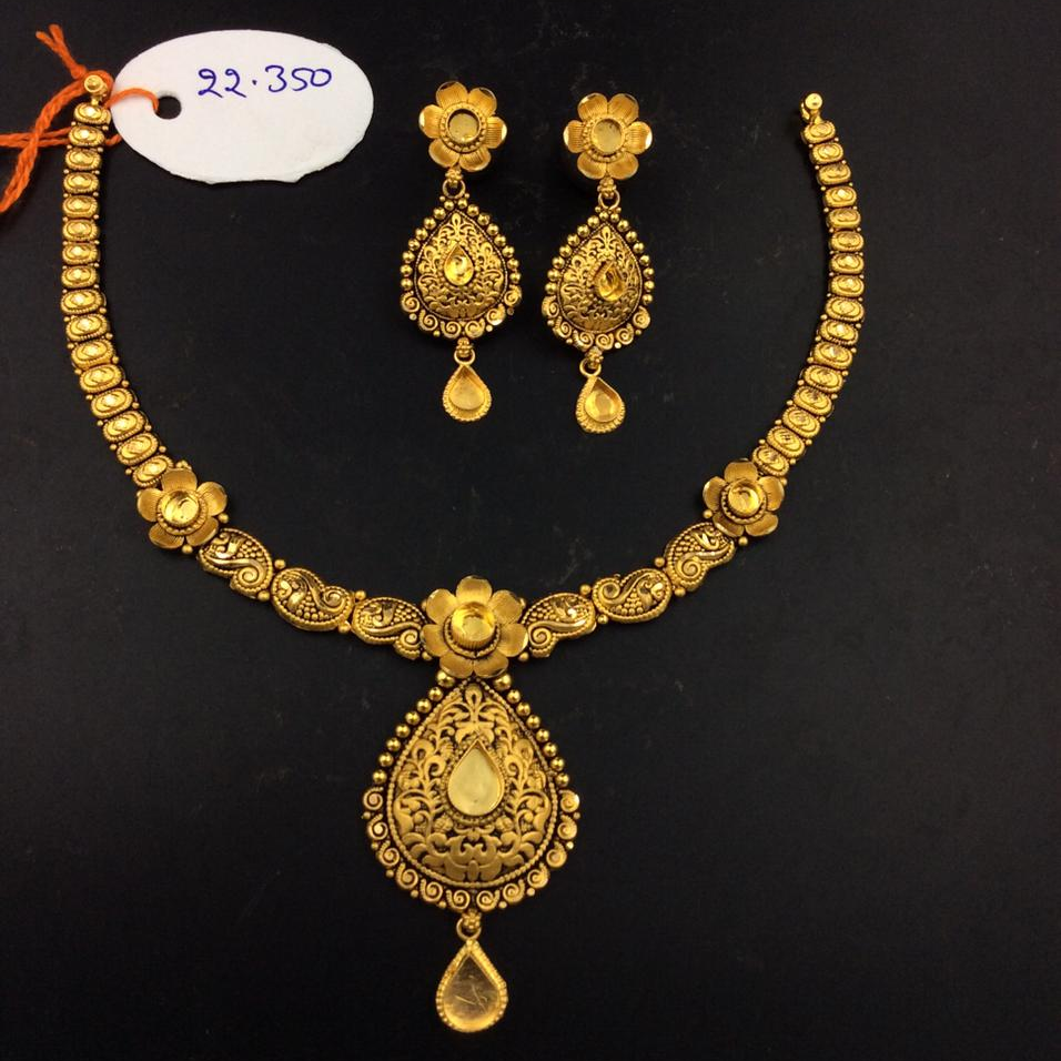 22K(916)Gold Ladies Fancy Antique Oxidised Necklace Set