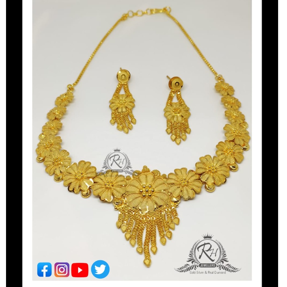 22 carat gold fancy ladies necklace set RH-LN288