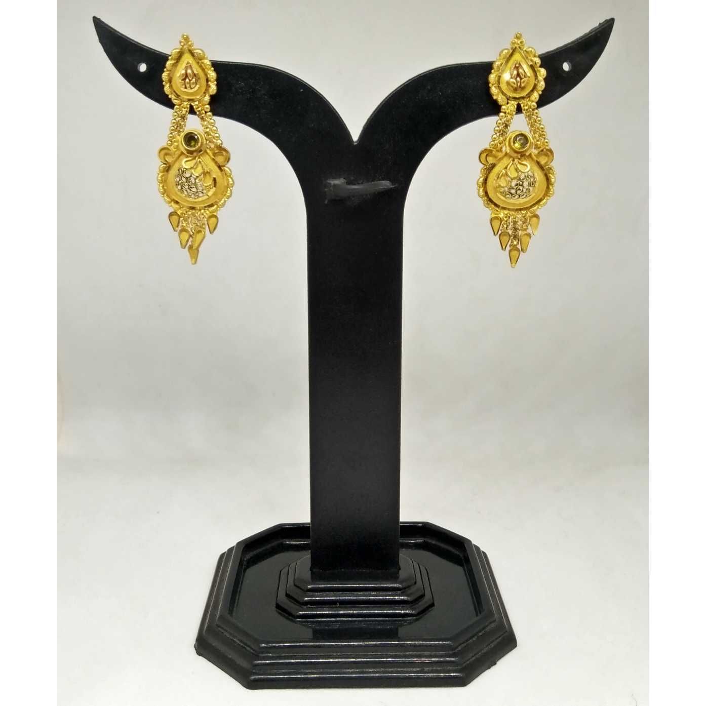 22 KT GOLD Calcutti Designed Earring