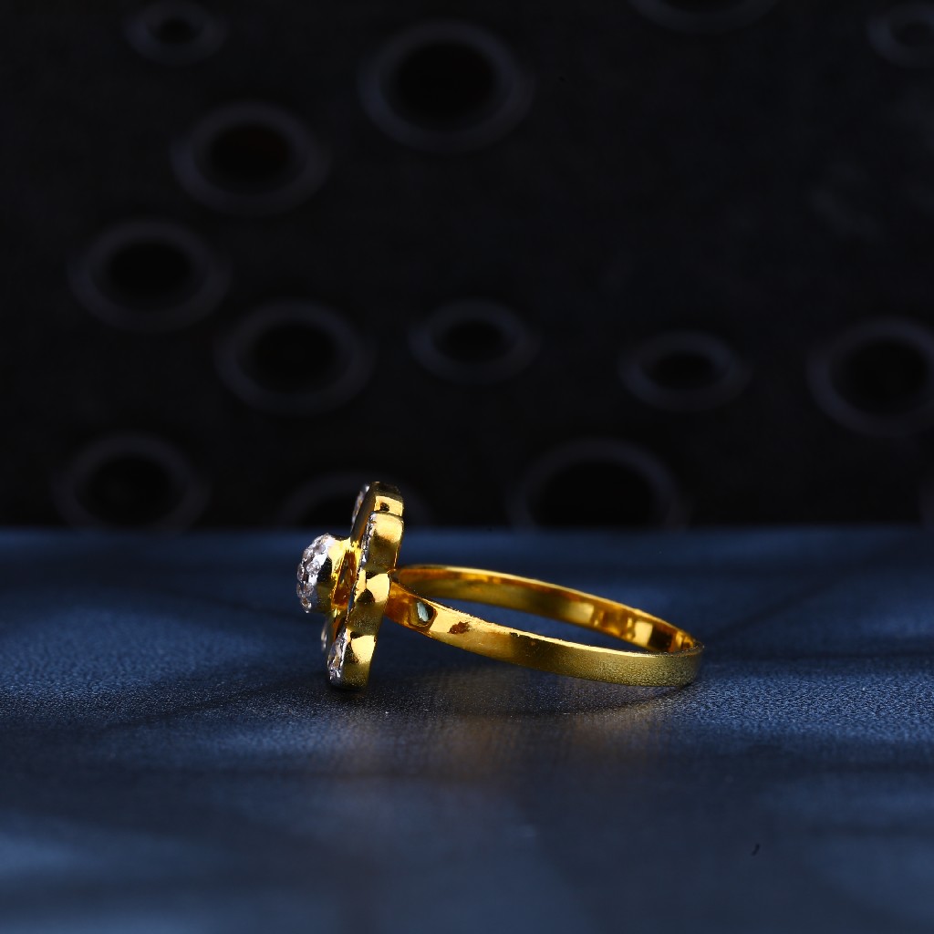916 Gold designer Ladies Ring LR131