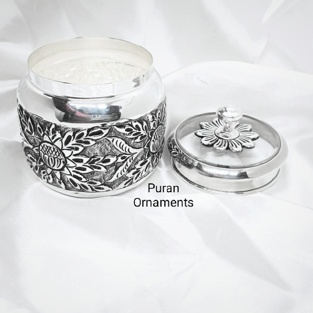 Pure Silver Antique Bharni In Leaf Motifs
