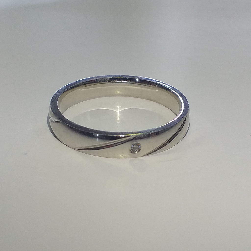 King Crown Design Black Enamel Silver Ring - Gem O Sparkle