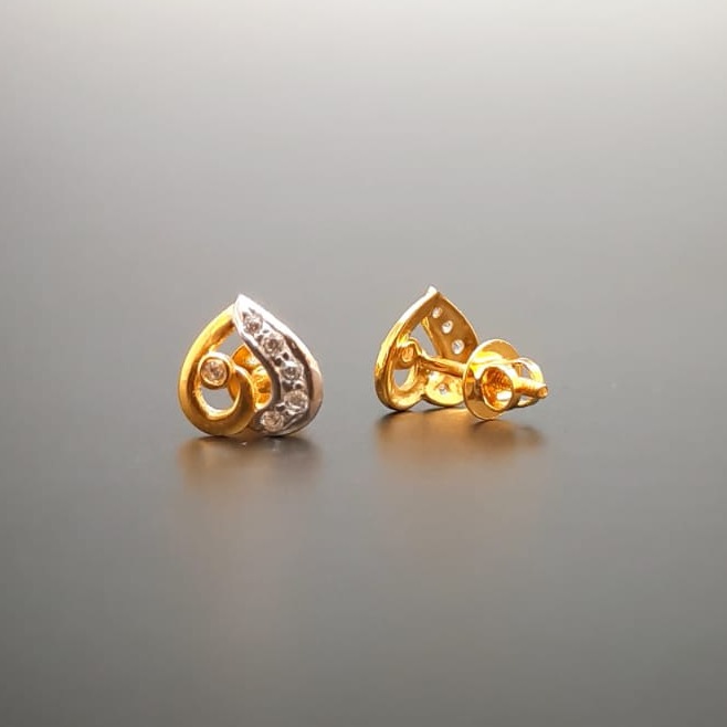 18 ct gold tops heart shape