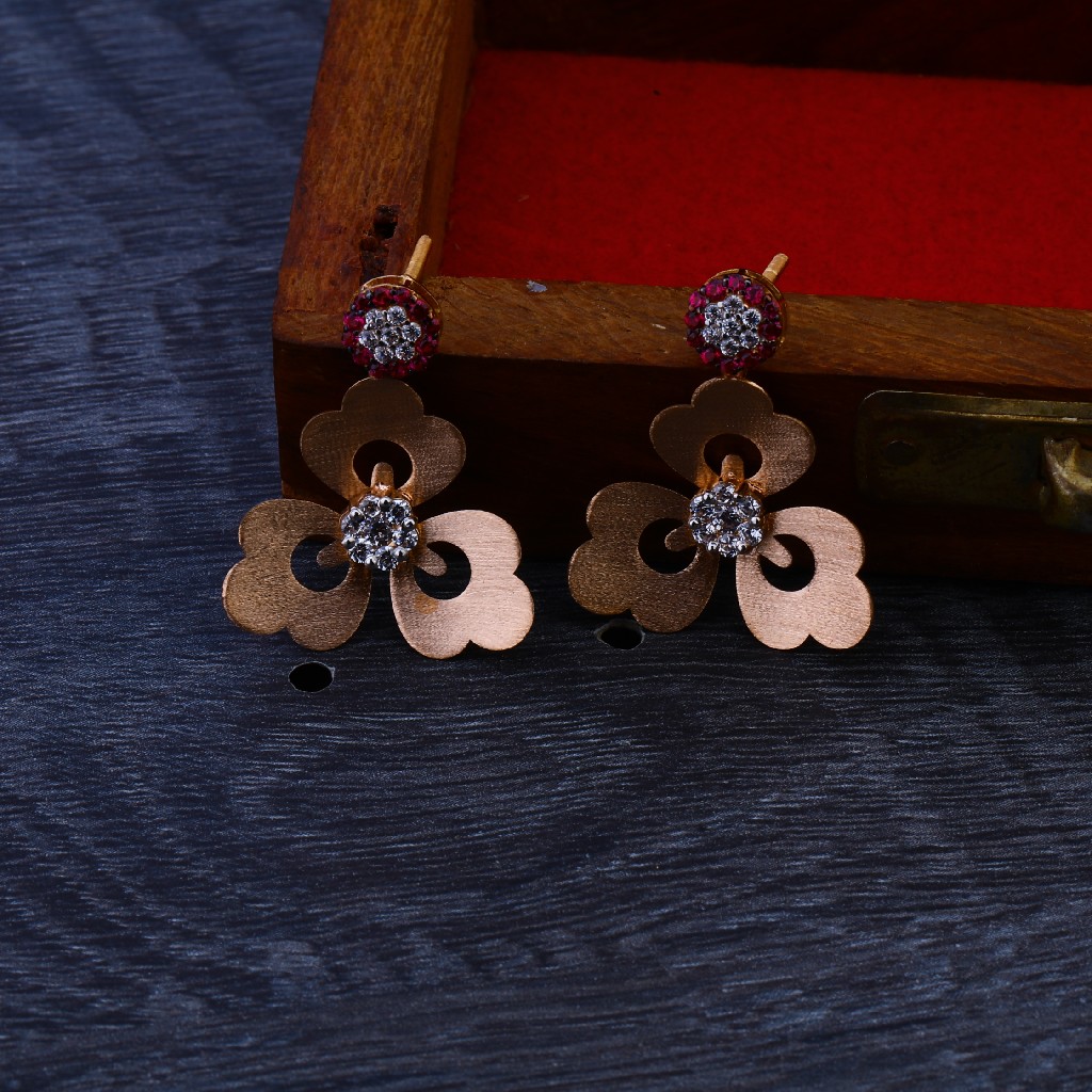 18CT Rose Gold Flower Design Necklace Set RN90