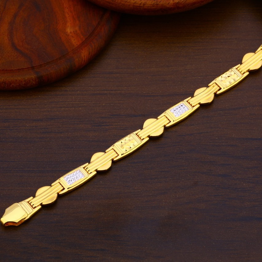 22k gold classic and daily wear bracelate