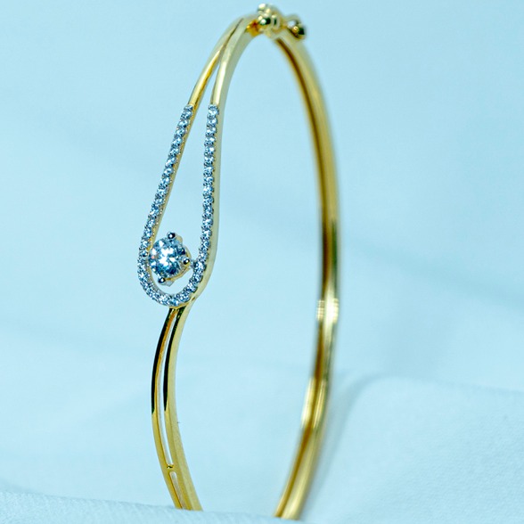 Women gold bracelet  lB1-528