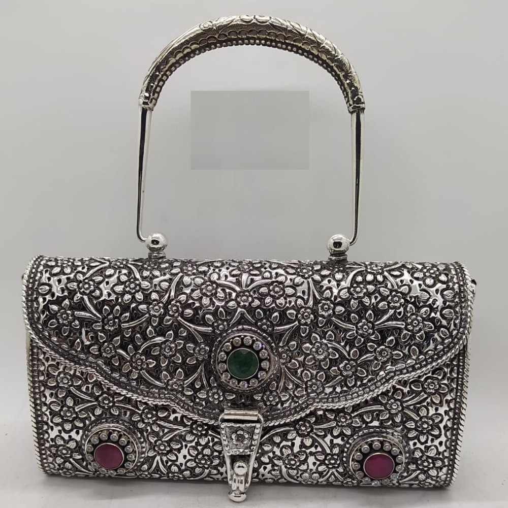 Buy quality 925 pure silver ladies purse with handle in fine nakashii  pO-164-01 in New Delhi