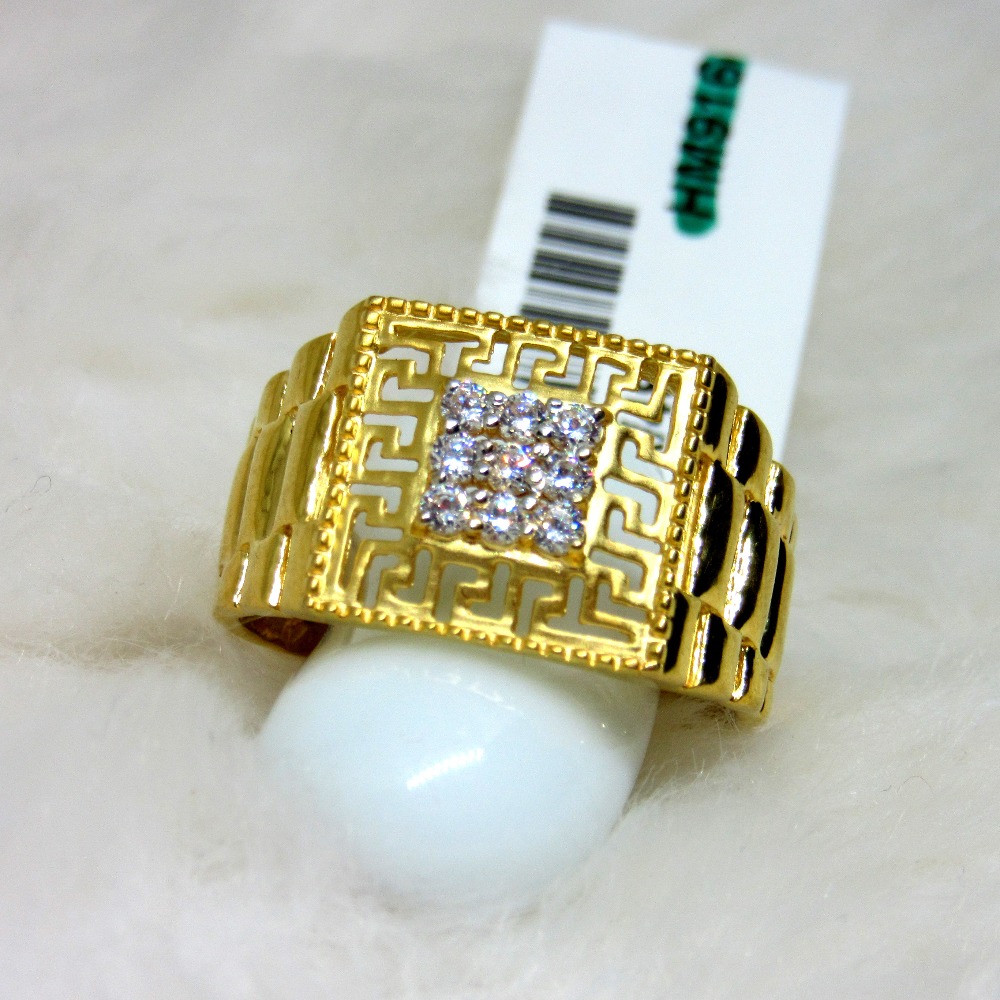 The Dotty Fancy Gold Ring For Men (Emerald) 916 – Welcome to Rani Alankar