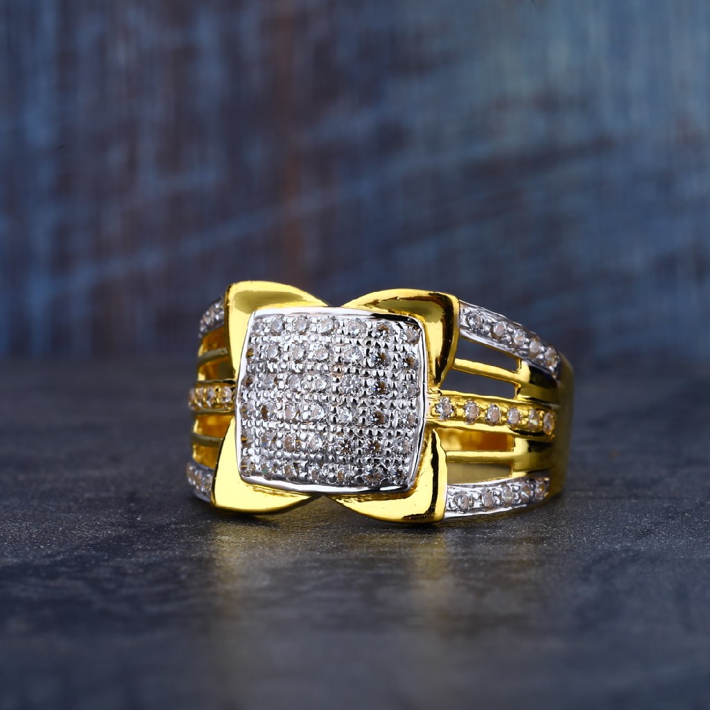 Buy quality Mens 22K Designer Cz Gold Ring-MR73 in Ahmedabad