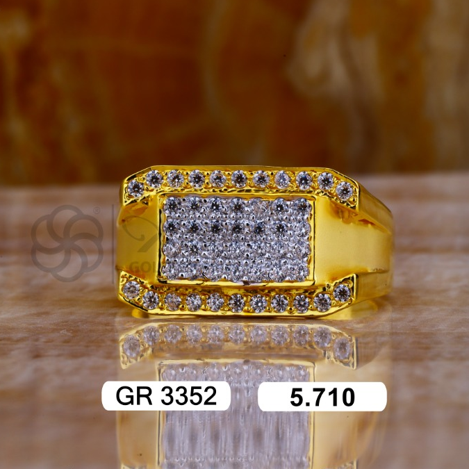 22K(916)Gold Gents Diamond Fancy Ring
