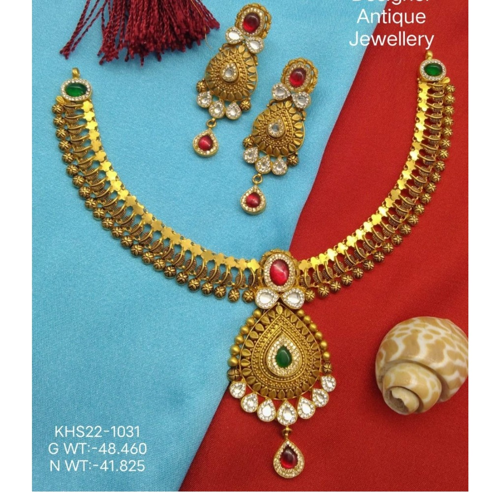 Gold antique jadter set