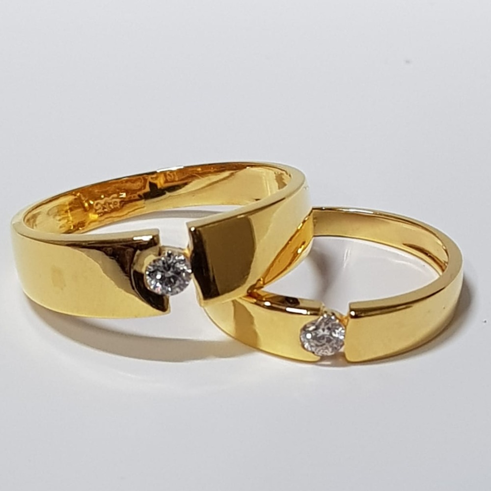 22 ct gold couple ring in single small diamond