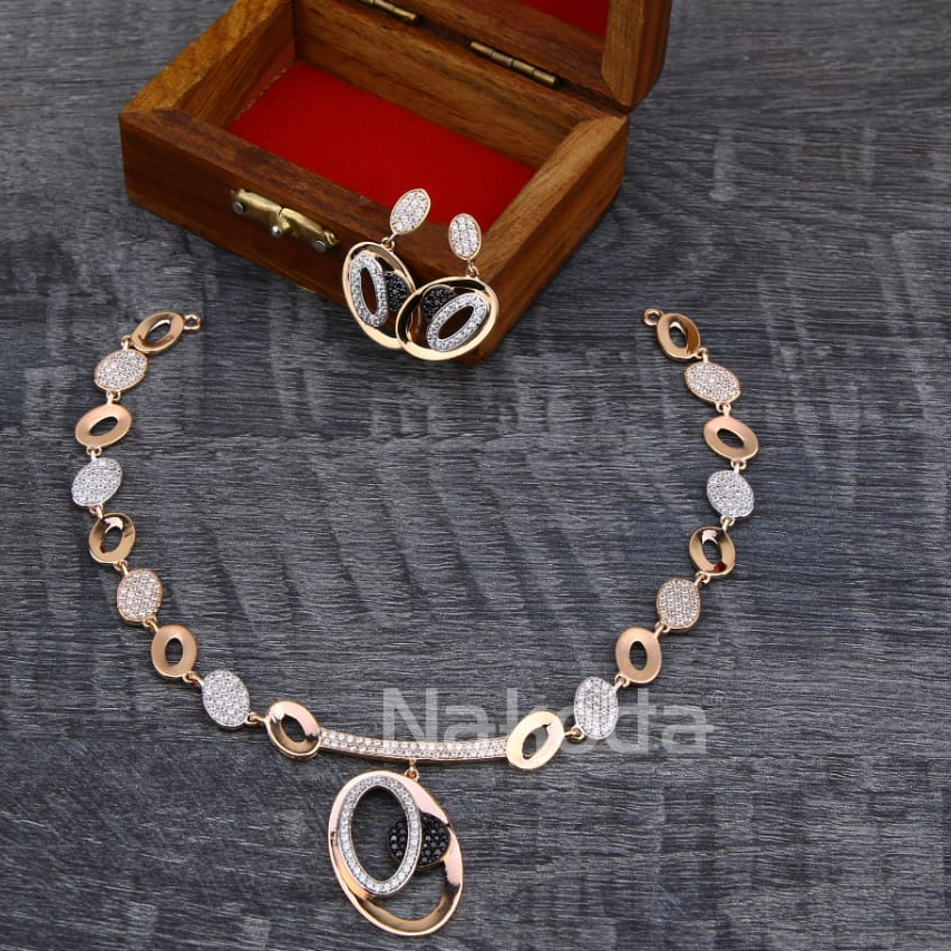 750 Rose Gold Ladies Stylish Necklace Set RN345