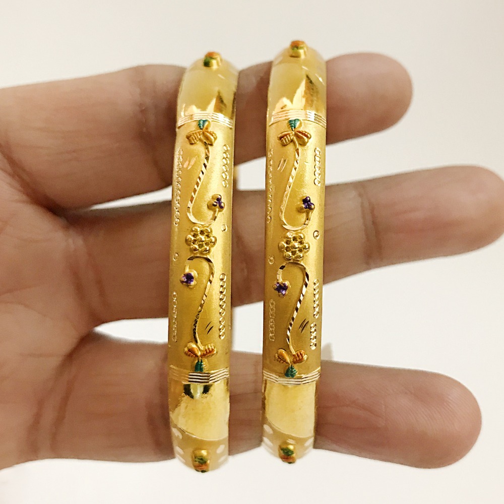18 Kt Yellow Gold Traditional Handmade Slip-On Bracelet Bangles 16 Gm