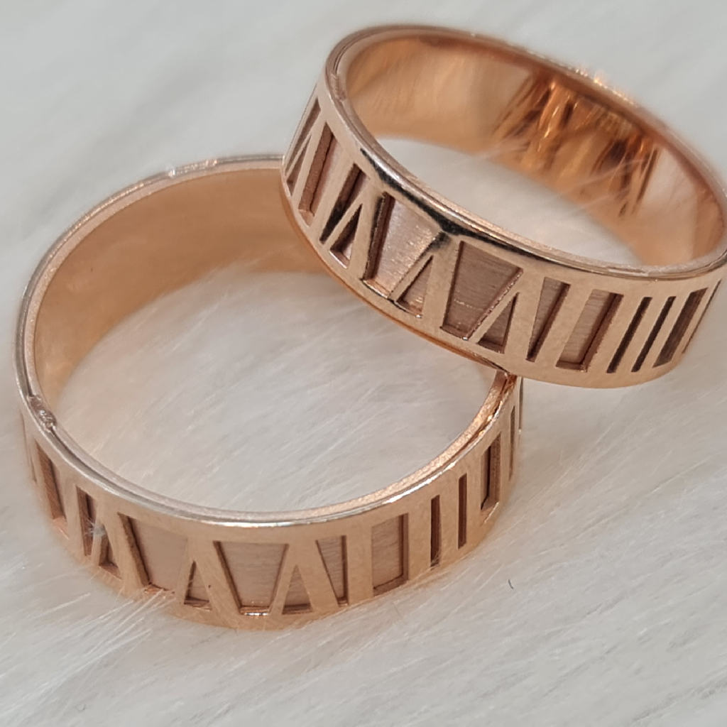 18 KT ROSE GOLD COUPLE  RING