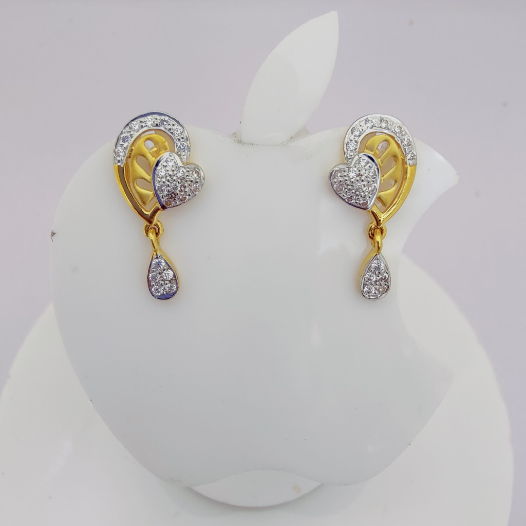 22k Gold Exclusive Heart Shape Earring