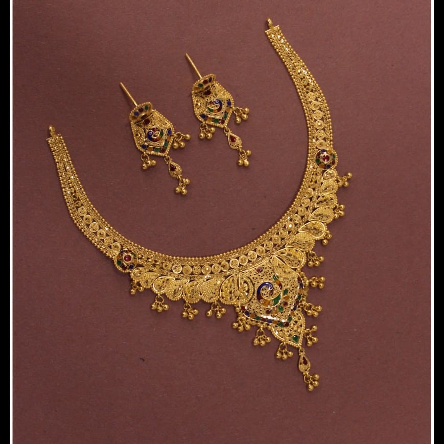22kt/916 yellow gold opulent necklace set for women