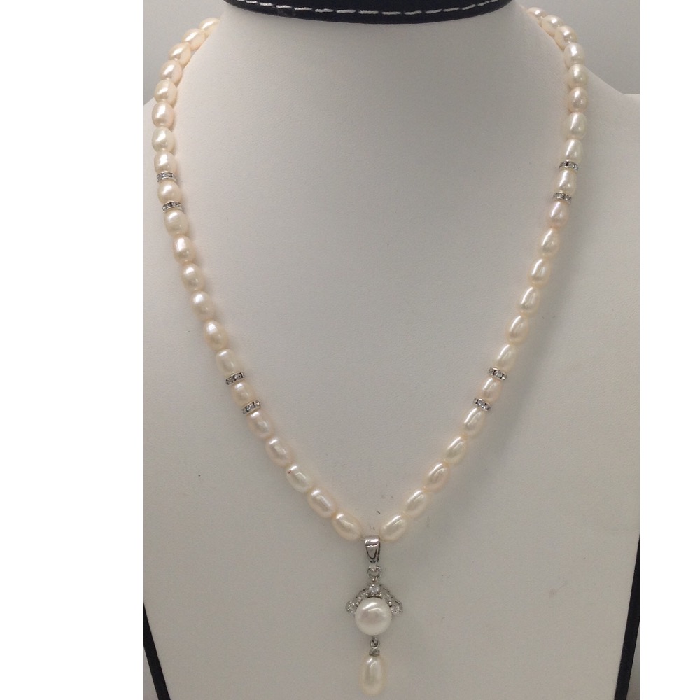 White cz and pearls pendent set with oval pearls mala jps0039